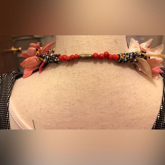 Chunky shell and seed bead one of a kind 24” necklace - Picture 10 of 10